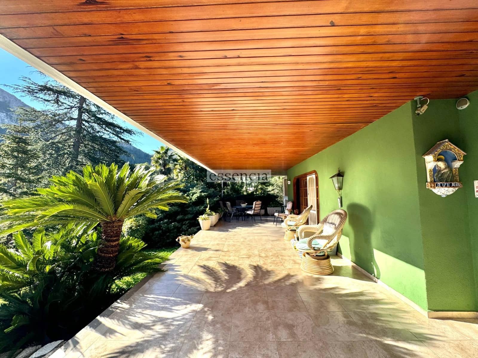 7 soveværelse Villa til salg i La Drova med swimmingpool garage - € 569.000 (Ref: 8743623)