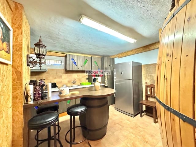 7 soverom Villa til salgs i La Drova, Barx med svømmebasseng garasje - € 569 000 (Ref: 8743623)