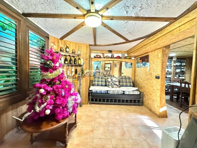 7 soverom Villa til salgs i La Drova, Barx med svømmebasseng garasje - € 569 000 (Ref: 8743623)