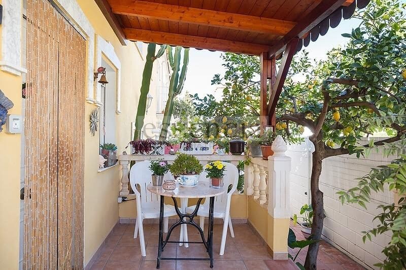 4 soverom Villa til salgs i Bellreguard med garasje - € 289 000 (Ref: 8770684)