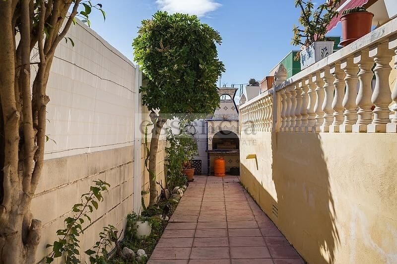 4 soverom Villa til salgs i Bellreguard med garasje - € 289 000 (Ref: 8770684)