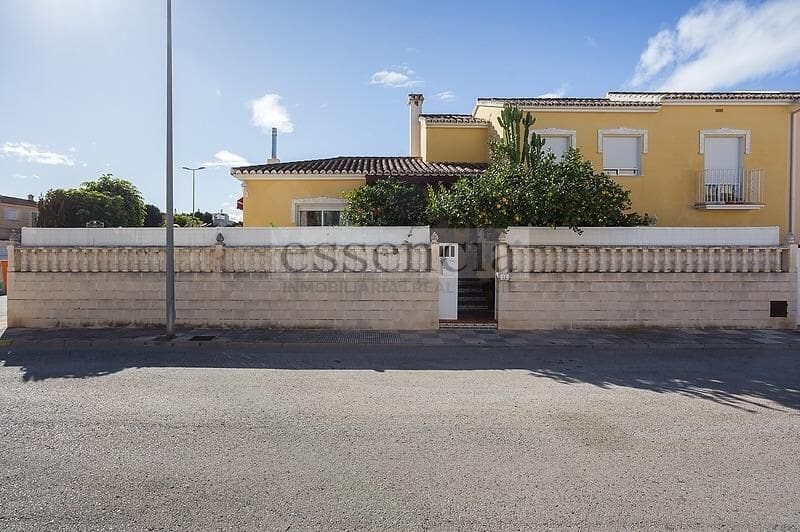 4 soverom Villa til salgs i Bellreguard med garasje - € 289 000 (Ref: 8770684)