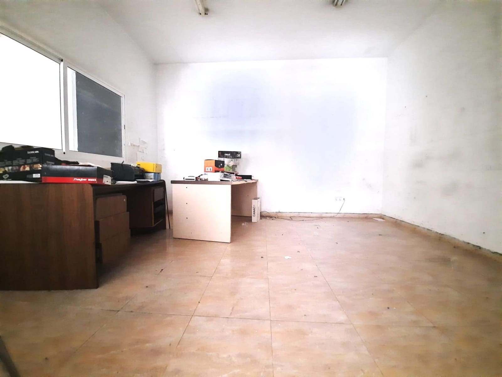 Kommersiell till salu i Gandia - 129 990 € (Ref: 8847687)