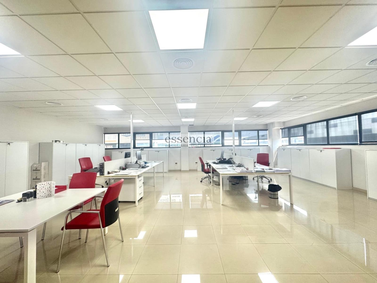 Bedrift til salgs i Gandia med garasje - € 780 000 (Ref: 8859634)