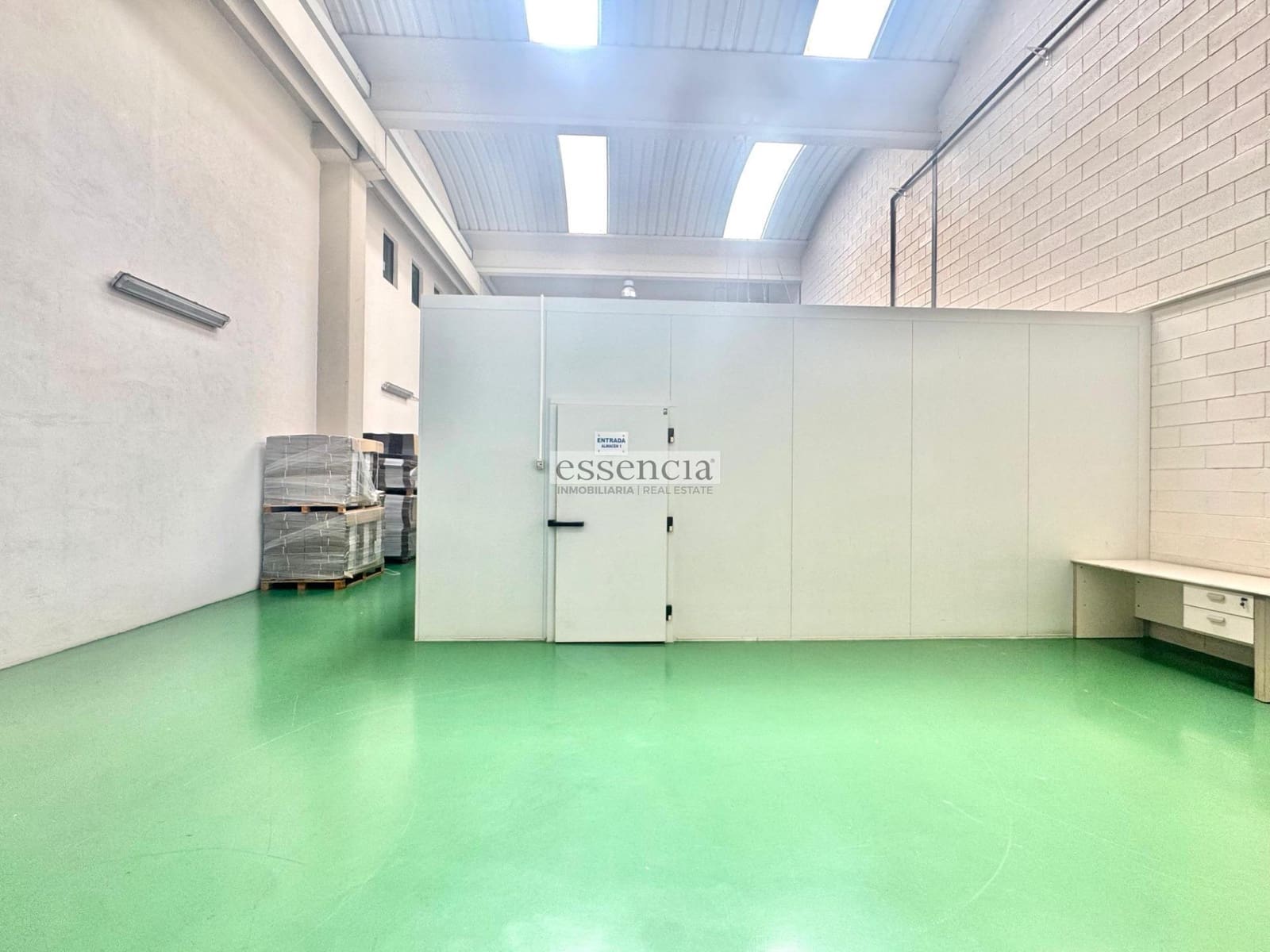 Bedrift til salgs i Gandia med garasje - € 780 000 (Ref: 8859634)