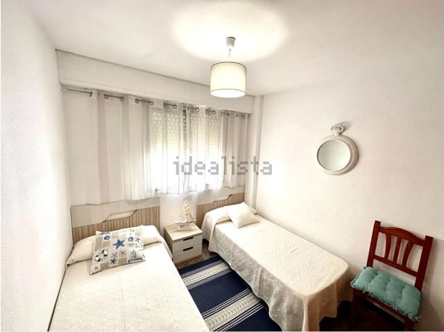 4 sovrum Lägenhet till salu i Gandia med garage - 185 000 € (Ref: 8886126)