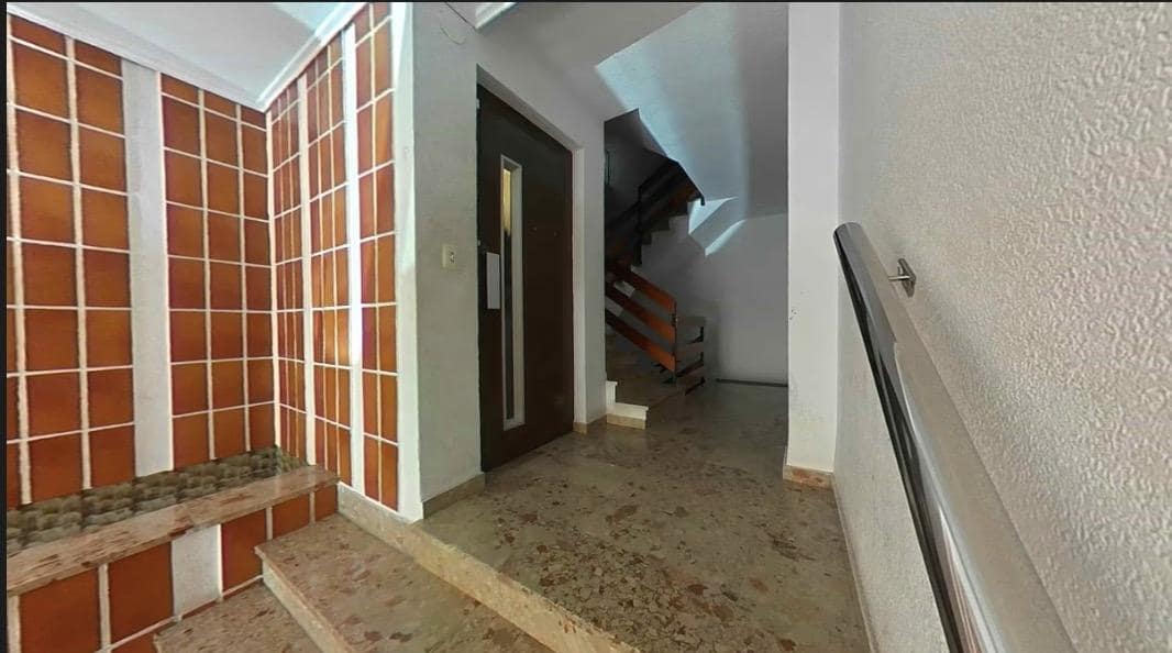 3 soveværelse Lejlighed til salg i Miramar - € 116.000 (Ref: 8905608)