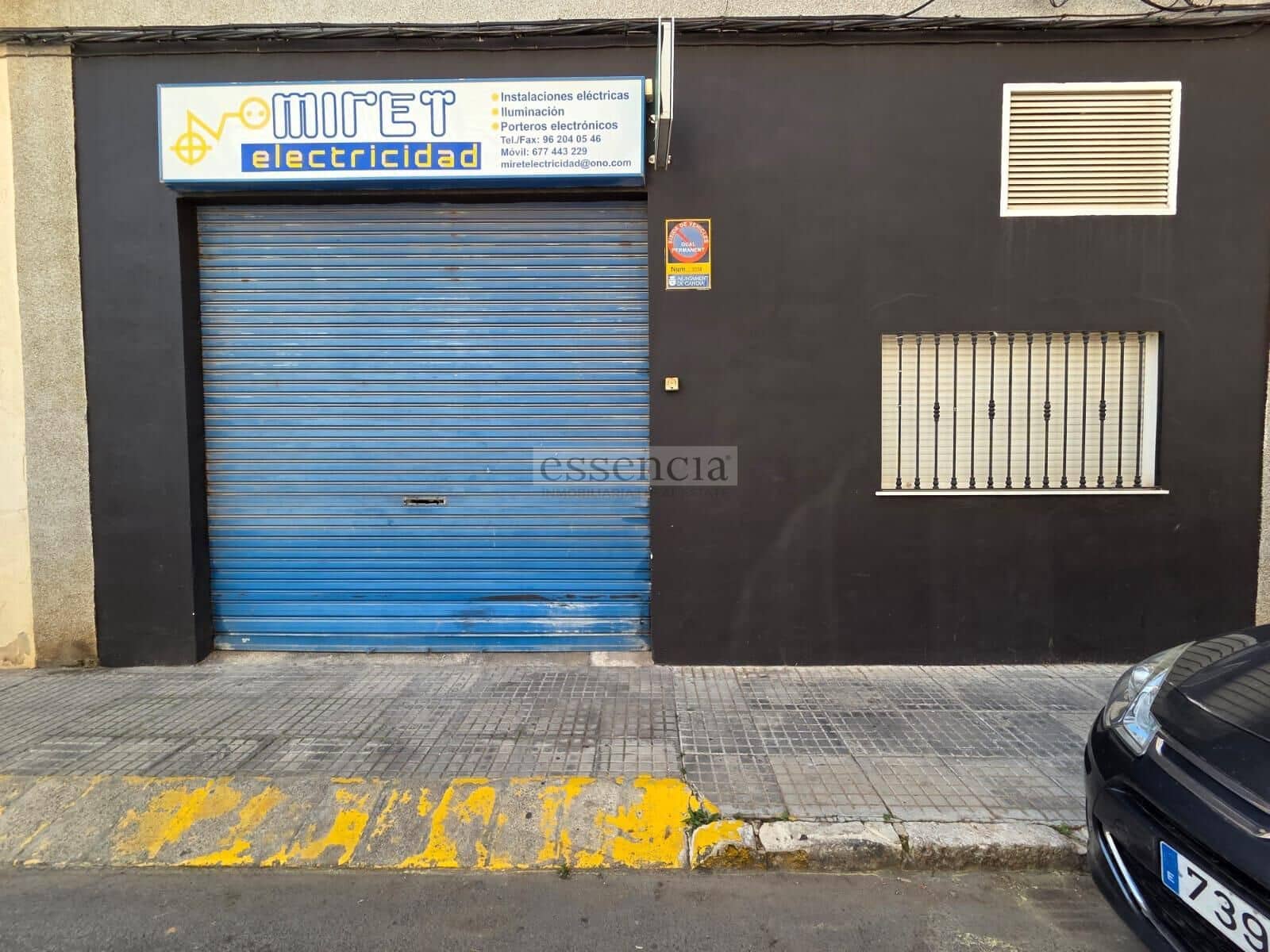 Commercieel te koop in Gandia met garage - € 76.000 (Ref: 8907644)