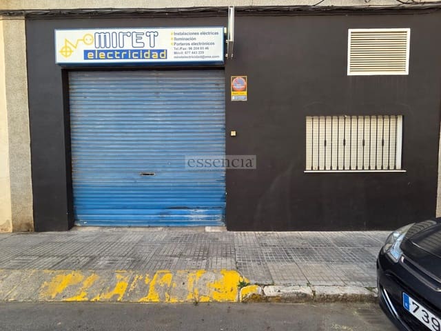 Commercieel te koop in Gandia met garage - € 76.000 (Ref: 8907644)