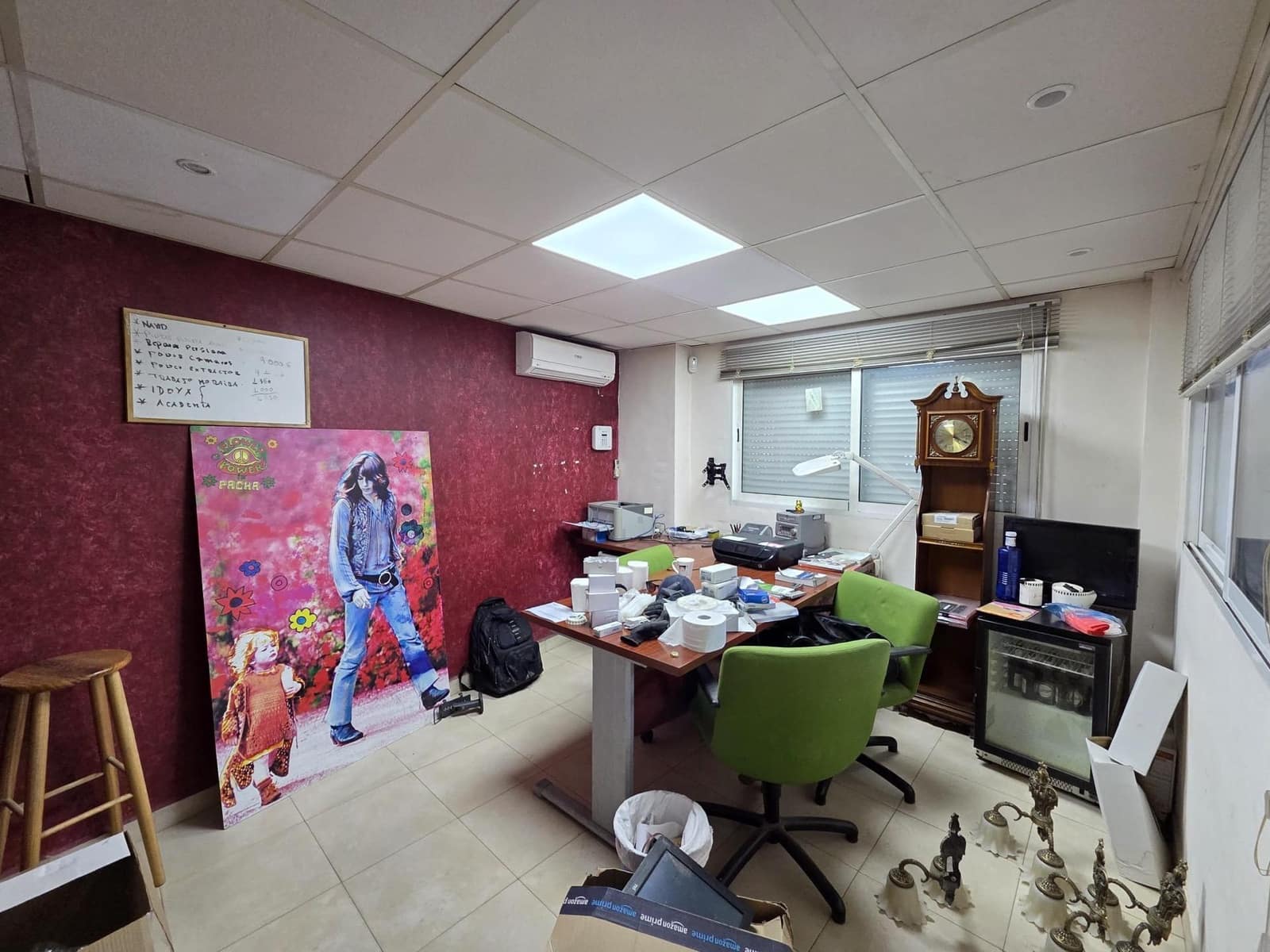 Commercieel te koop in Gandia met garage - € 76.000 (Ref: 8907644)