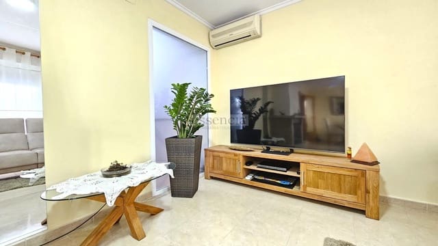 3 soverom Rekkehus til salgs i Palma de Gandía med garasje - € 220 000 (Ref: 8954261)