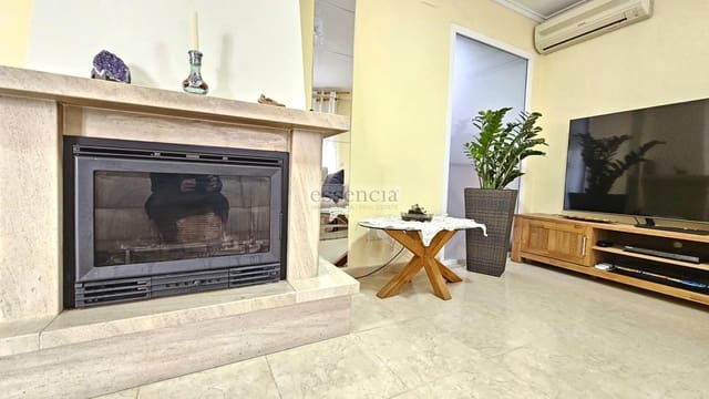 3 soverom Rekkehus til salgs i Palma de Gandía med garasje - € 220 000 (Ref: 8954261)