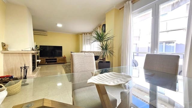 3 soverom Rekkehus til salgs i Palma de Gandía med garasje - € 220 000 (Ref: 8954261)