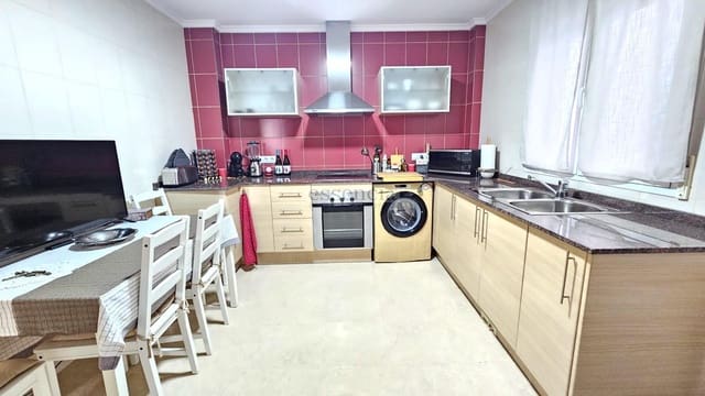 3 soverom Rekkehus til salgs i Palma de Gandía med garasje - € 220 000 (Ref: 8954261)