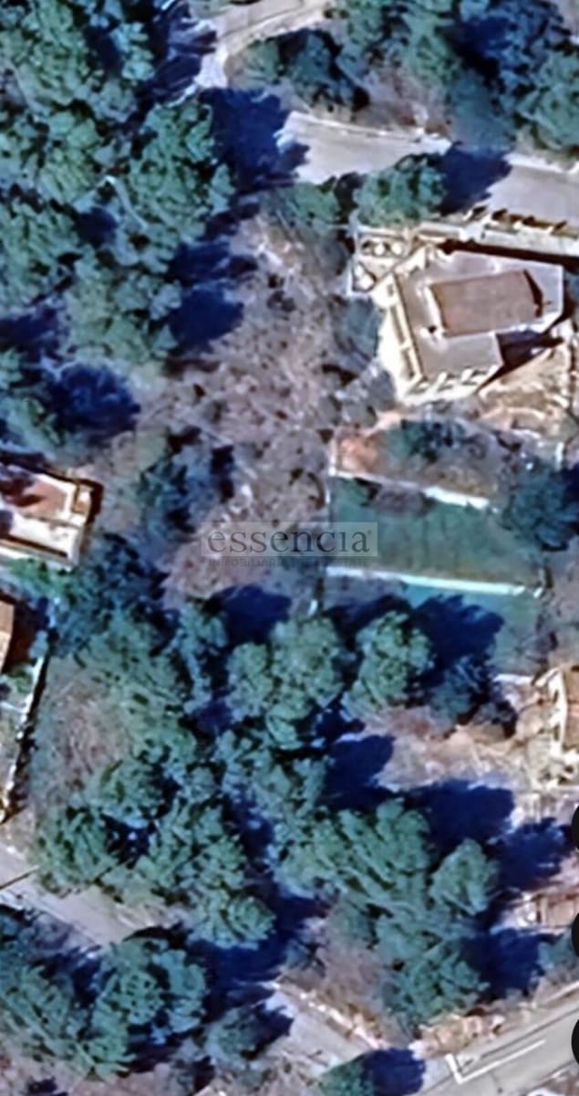 Terrain à Bâtir à vendre à Rotova - 43 900 € (Ref: 8970259)