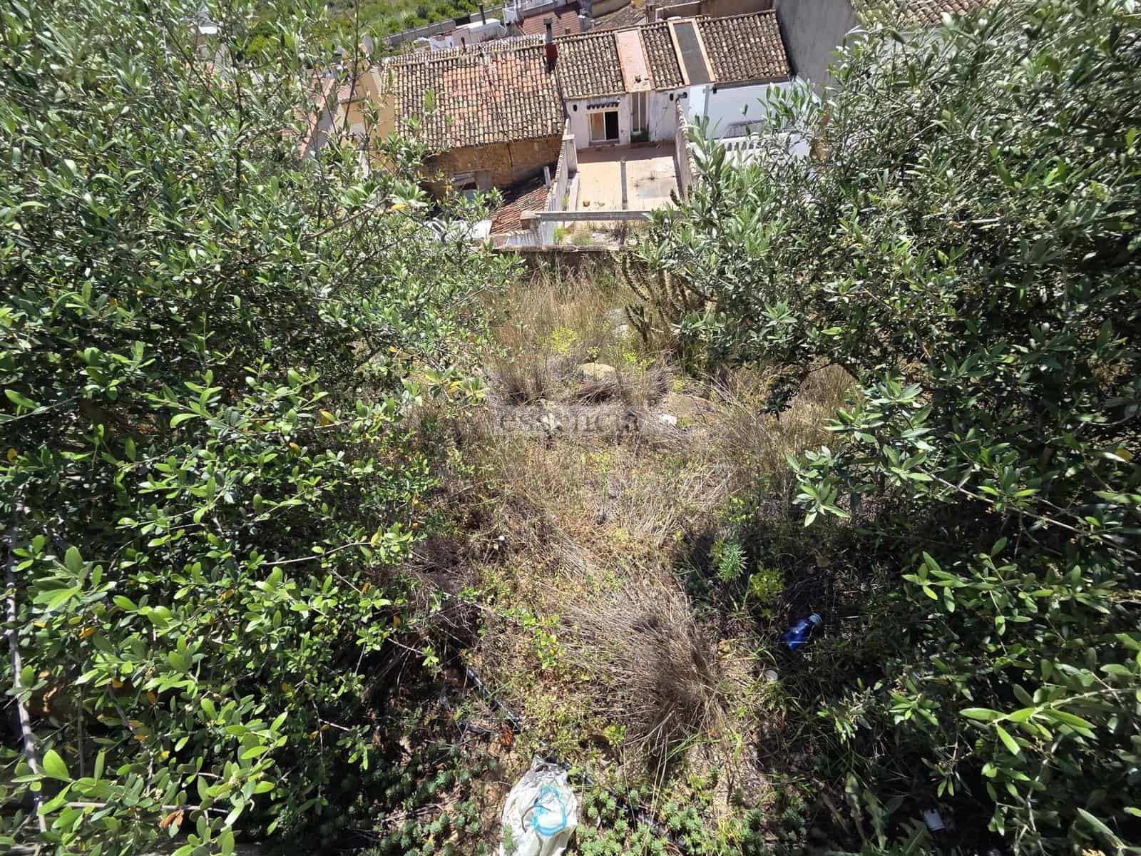 Bouwgrond te koop in Ador - € 34.900 (Ref: 8982606)