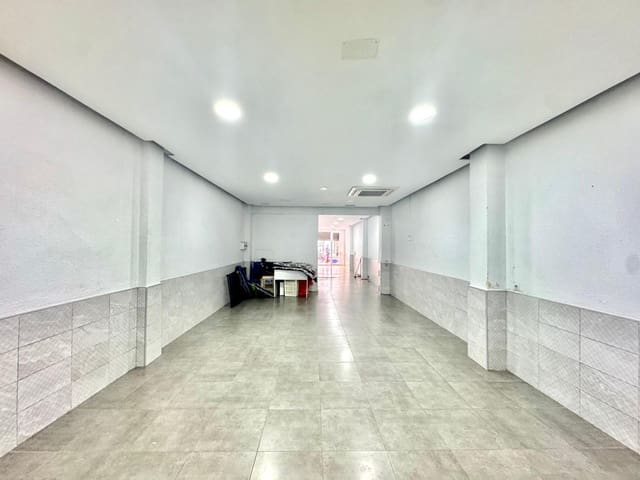 Commercieel te koop in Gandia - € 83.000 (Ref: 8992101)