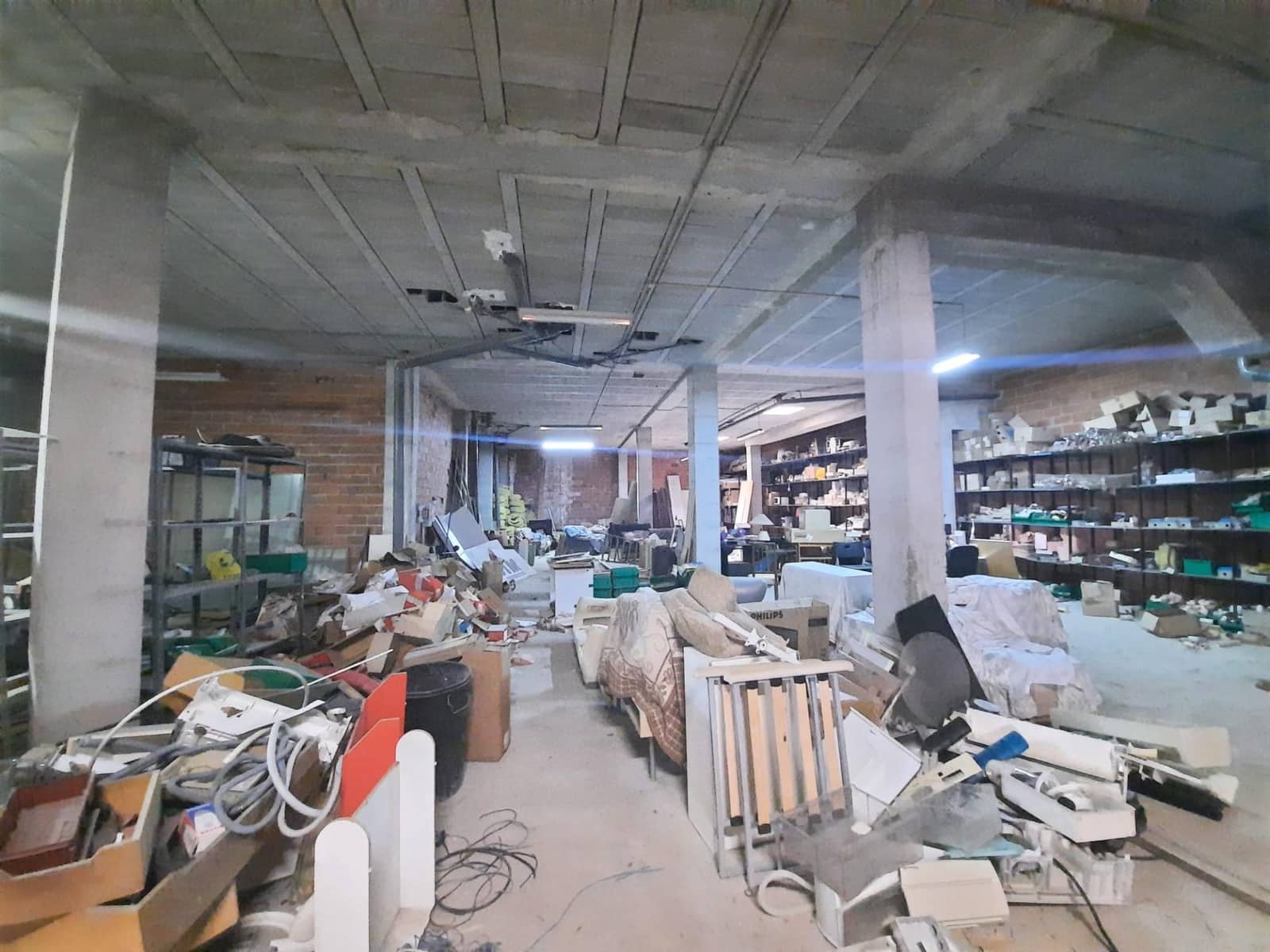 Kommersiell til salgs i Gandia - € 225 000 (Ref: 8992102)