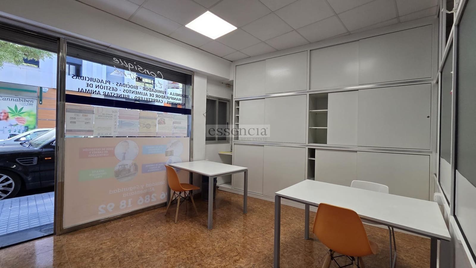 Kaupallinen vuokrattavana paikassa Gandia - 690 € (Ref: 9012408)
