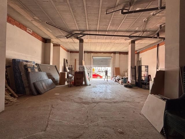 Commercieel te koop in Gandia - € 125.000 (Ref: 9014614)