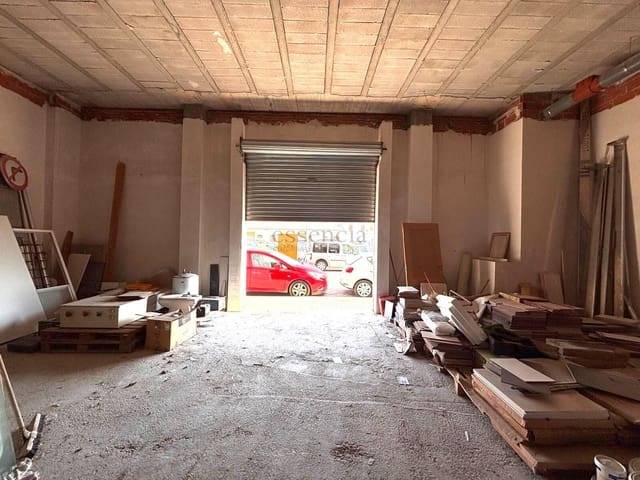 Commercieel te koop in Gandia - € 125.000 (Ref: 9014614)