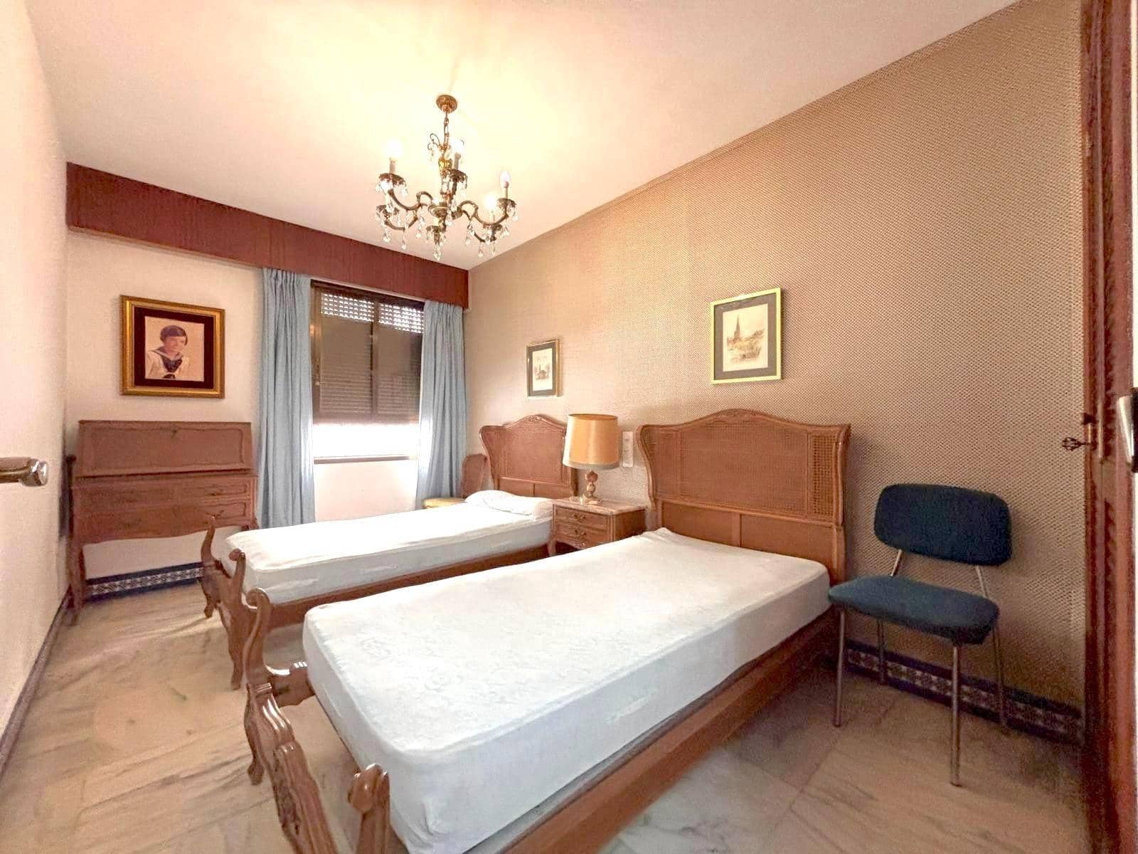 5 soveværelse Lejlighed til salg i Gandia med garage - € 399.900 (Ref: 9031280)