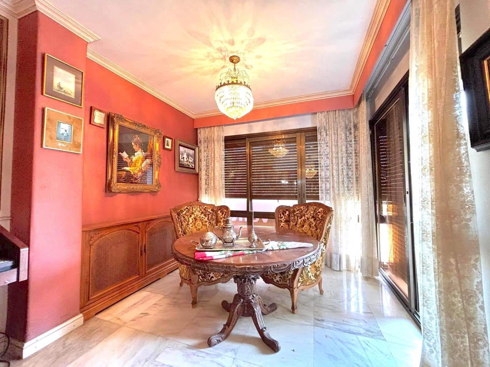 5 soveværelse Lejlighed til salg i Gandia med garage - € 399.900 (Ref: 9031280)