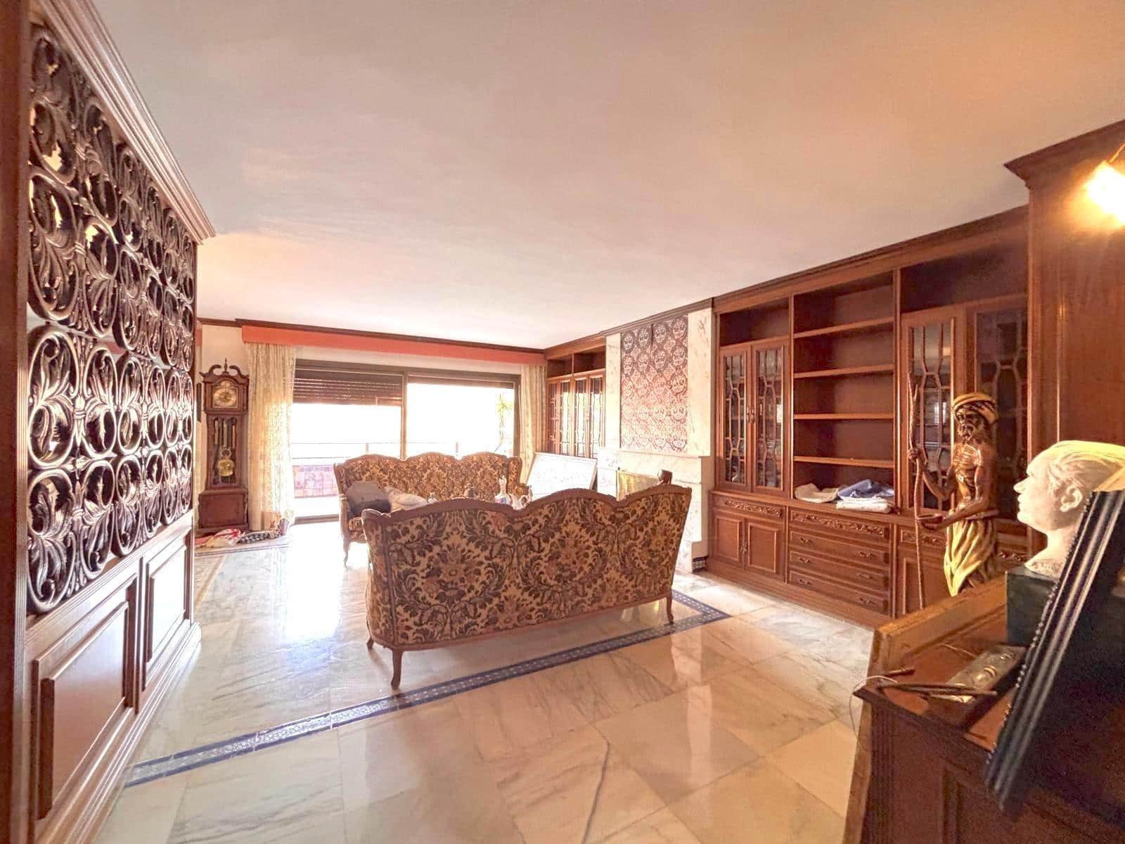 5 soveværelse Lejlighed til salg i Gandia med garage - € 399.900 (Ref: 9031280)