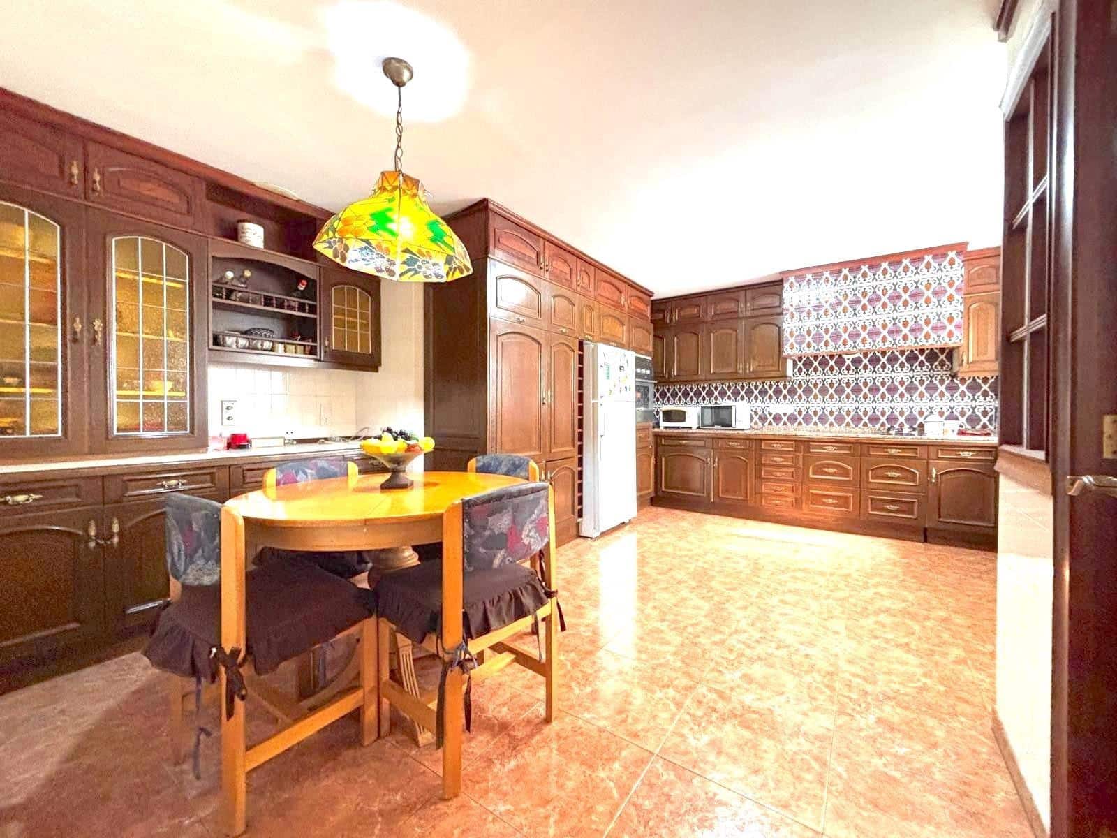 5 soveværelse Lejlighed til salg i Gandia med garage - € 399.900 (Ref: 9031280)