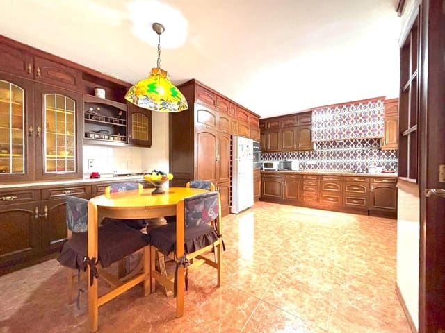 5 soveværelse Lejlighed til salg i Gandia med garage - € 399.900 (Ref: 9031280)