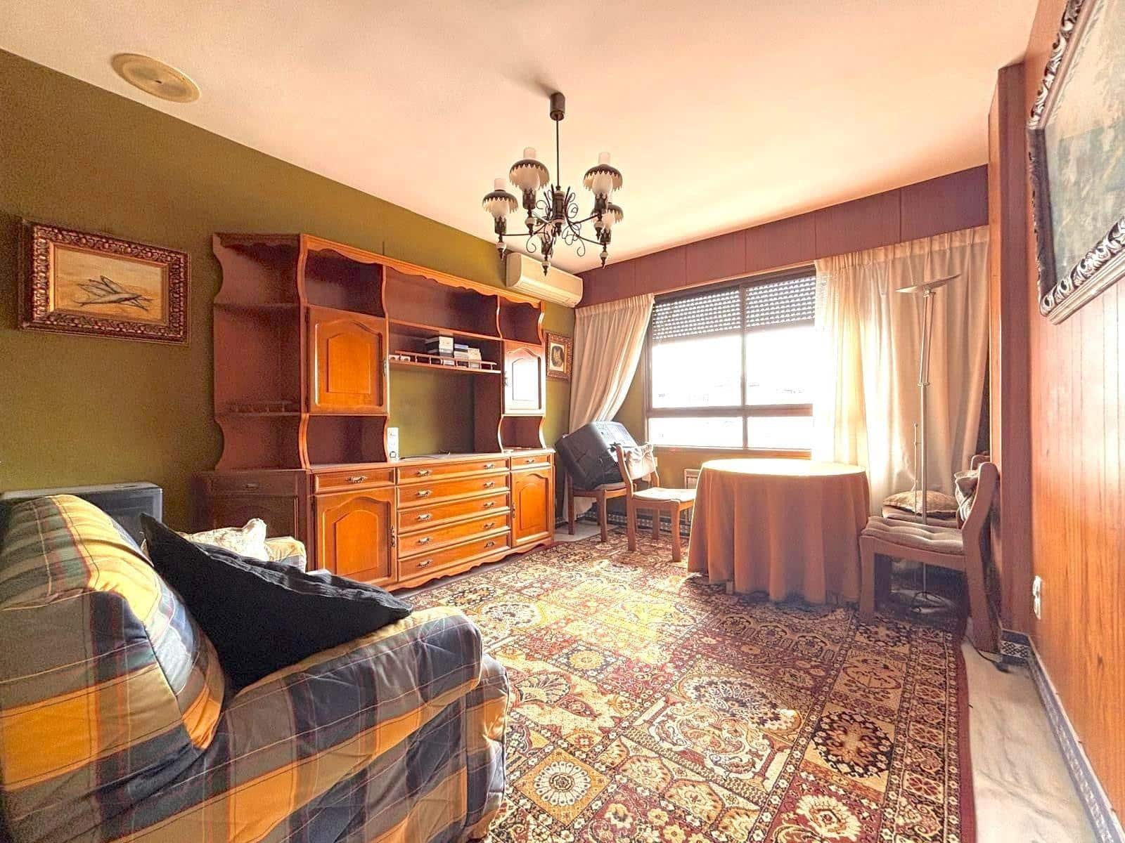 5 soveværelse Lejlighed til salg i Gandia med garage - € 399.900 (Ref: 9031280)