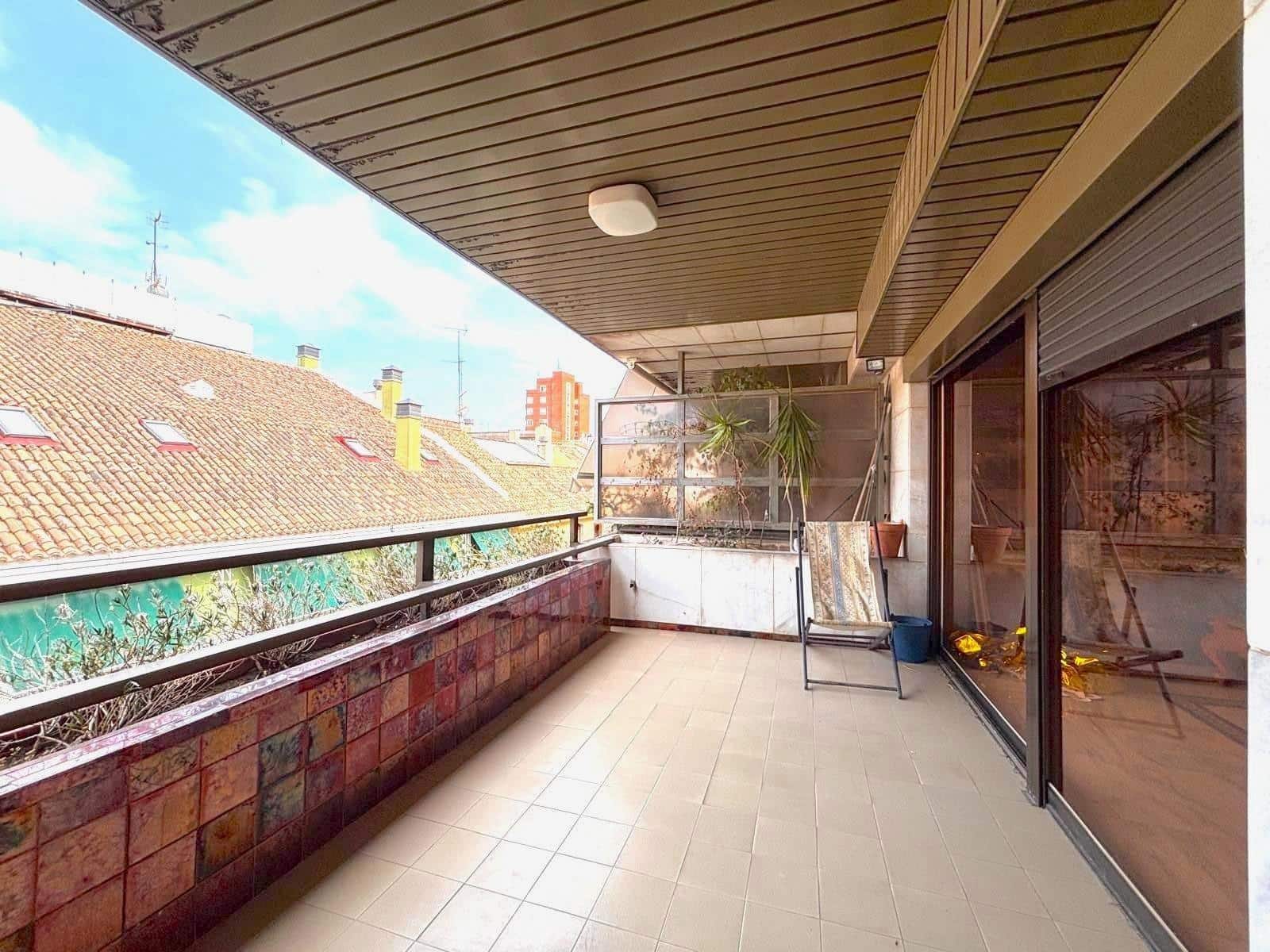 5 soveværelse Lejlighed til salg i Gandia med garage - € 399.900 (Ref: 9031280)