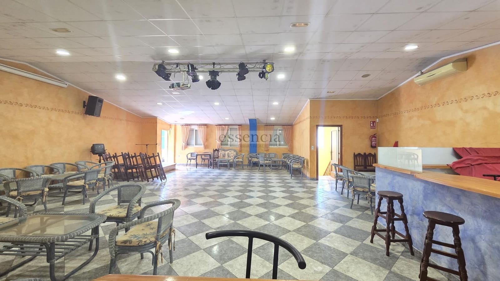 Erhverv til salg i Palma de Gandia med garage - € 499.900 (Ref: 9034377)