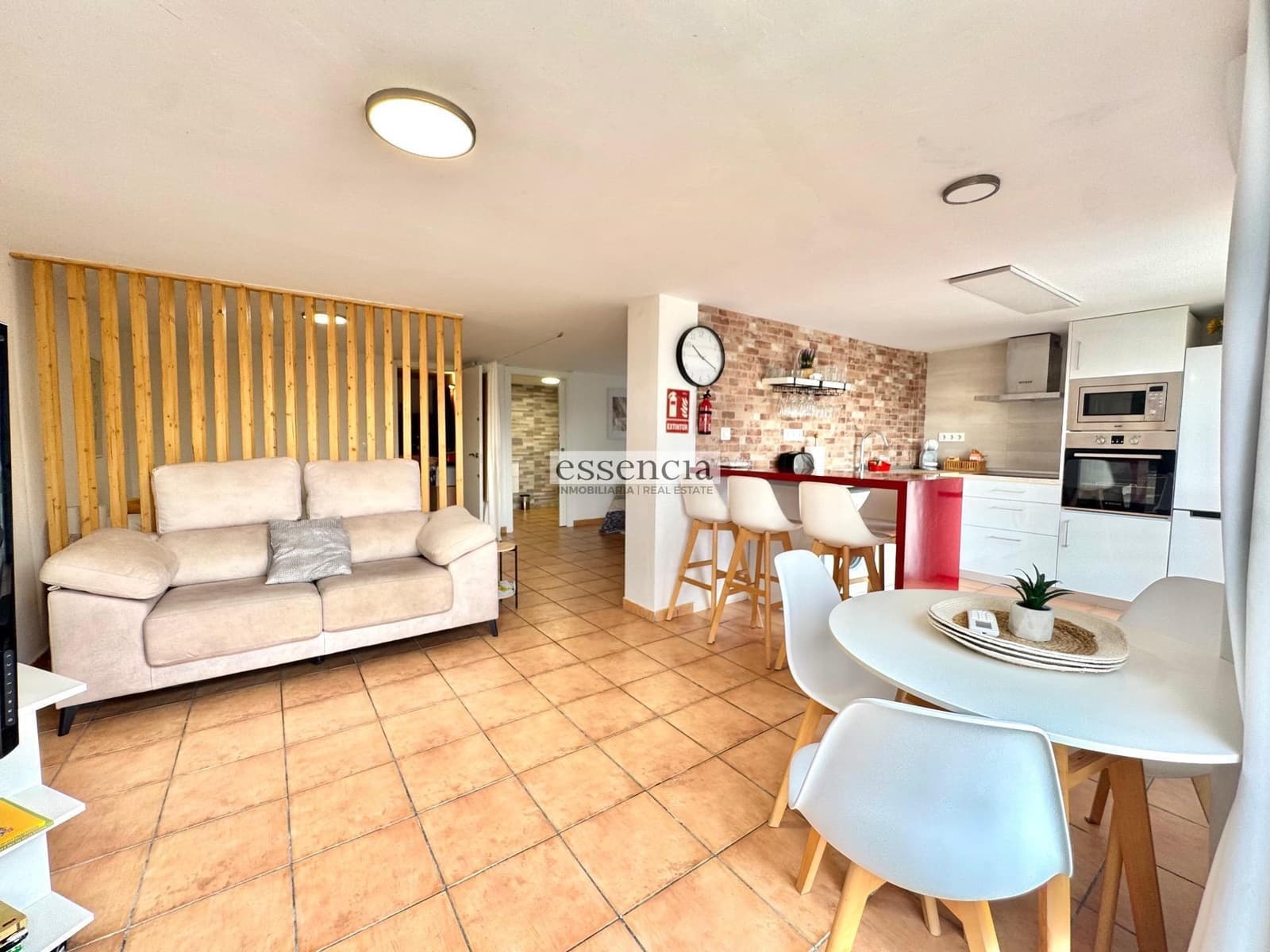 4 soveværelse Villa til salg i Gandia med swimmingpool - € 359.000 (Ref: 9057459)