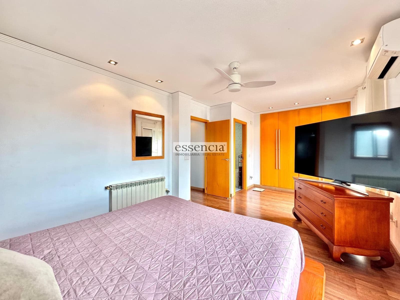 4 soveværelse Villa til salg i Gandia med swimmingpool - € 359.000 (Ref: 9057459)