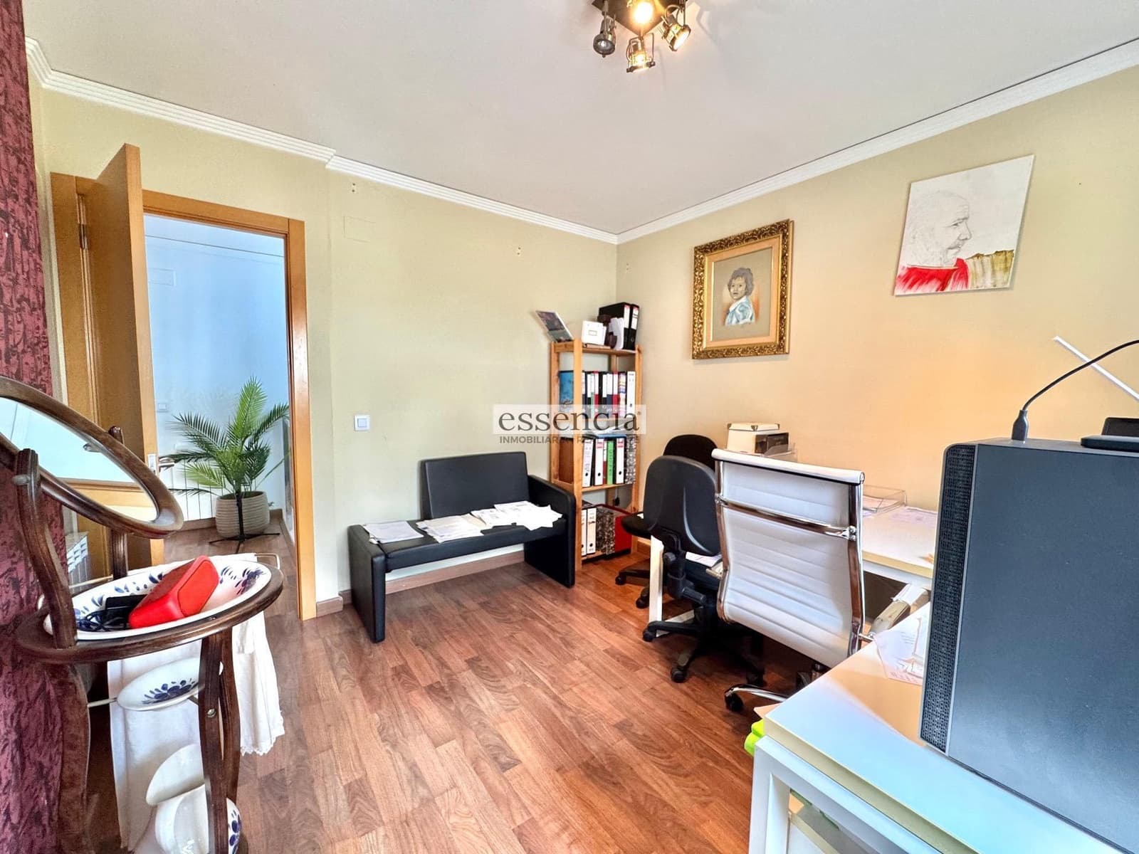 4 soveværelse Villa til salg i Gandia med swimmingpool - € 359.000 (Ref: 9057459)