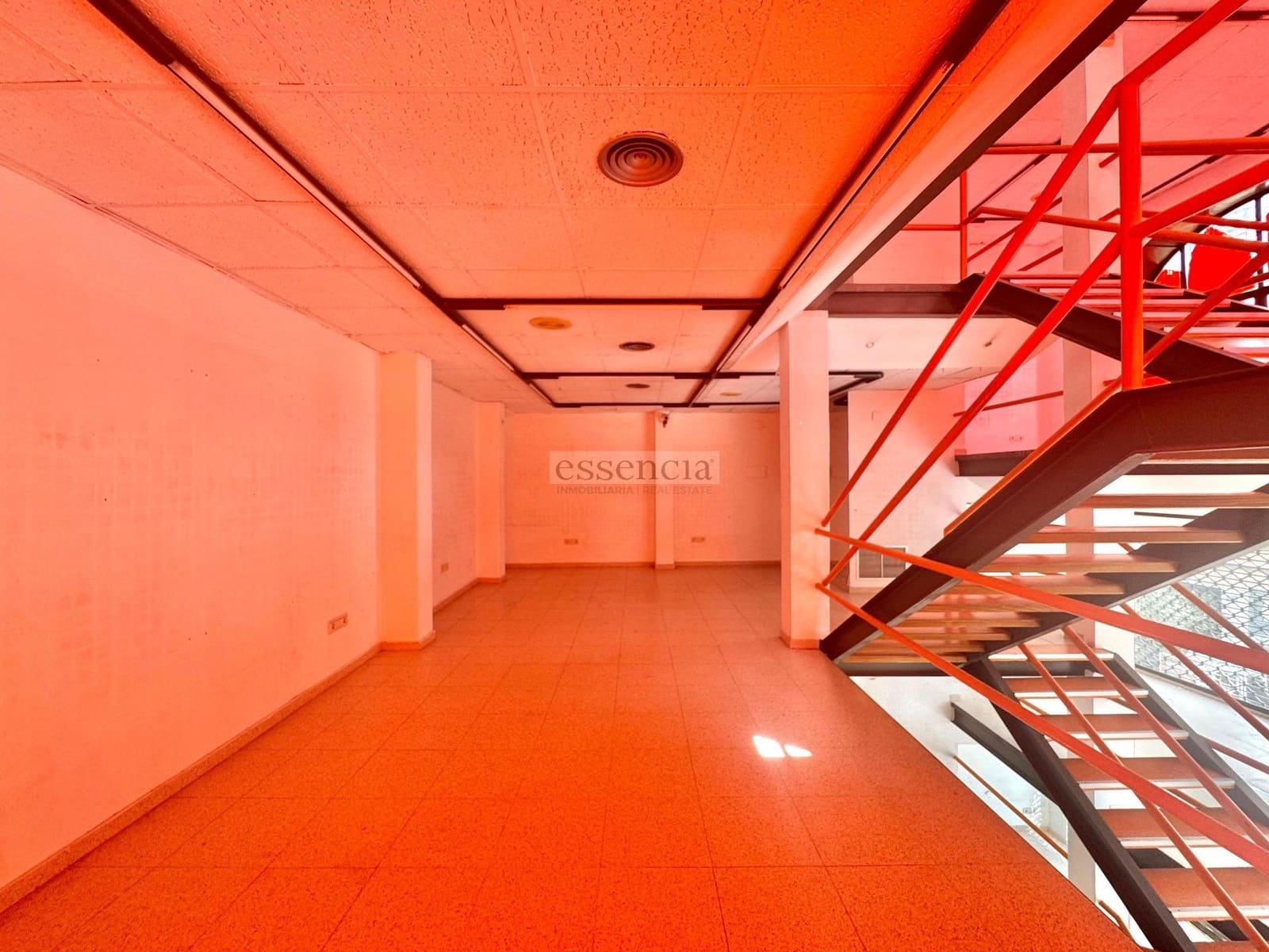 Erhverv til salg i Gandia - € 399.000 (Ref: 9057462)