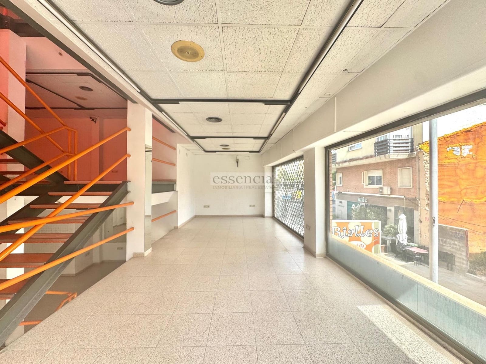 Erhverv til salg i Gandia - € 399.000 (Ref: 9057462)