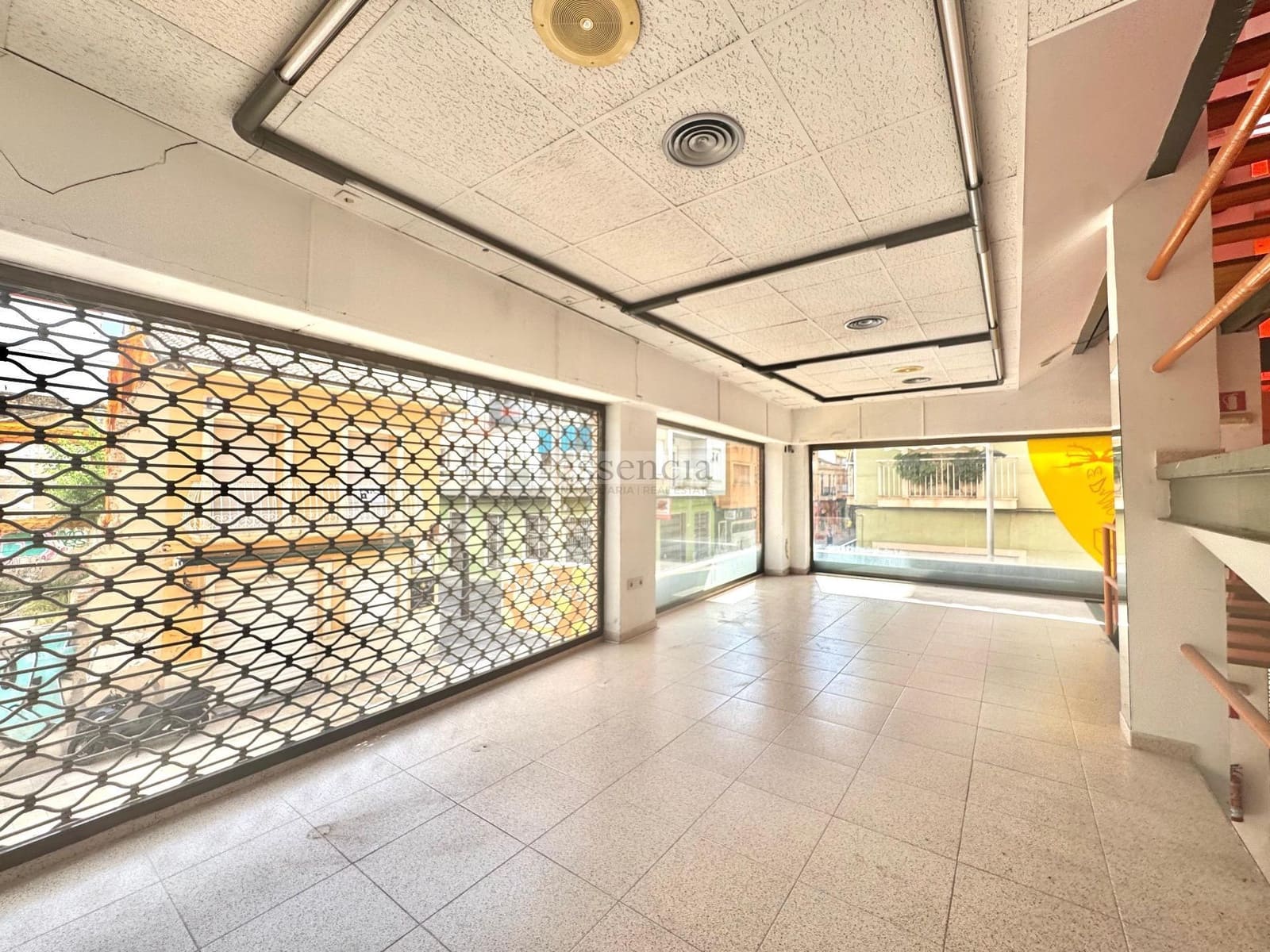 Erhverv til salg i Gandia - € 399.000 (Ref: 9057462)