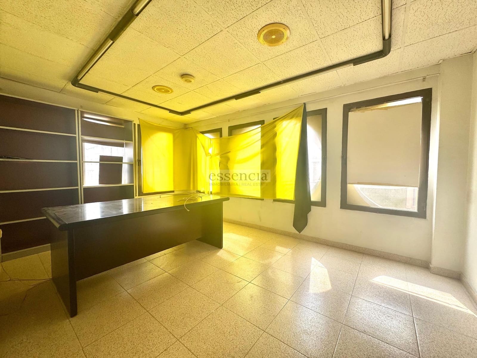 Erhverv til salg i Gandia - € 399.000 (Ref: 9057462)