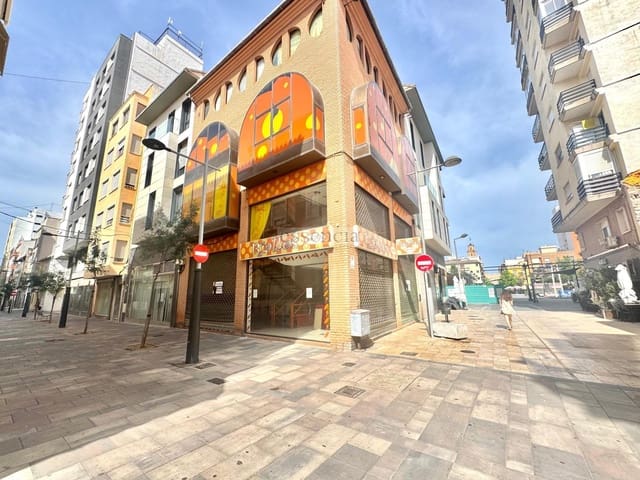 Local Comercial en Gandia en venta - 399.000 € (Ref: 9057462)