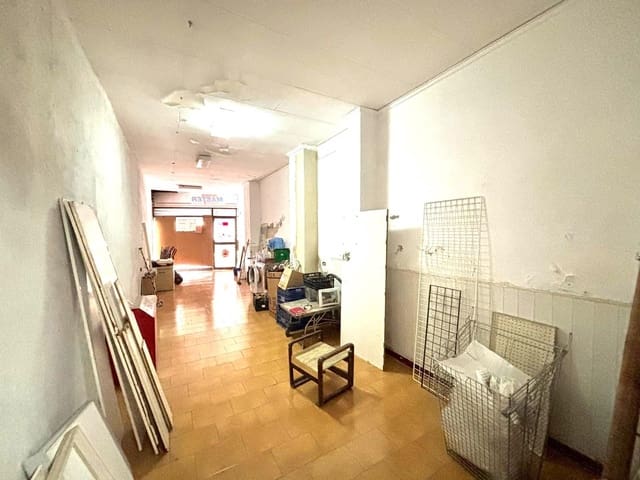 Commercieel te koop in Gandia - € 79.000 (Ref: 9073266)