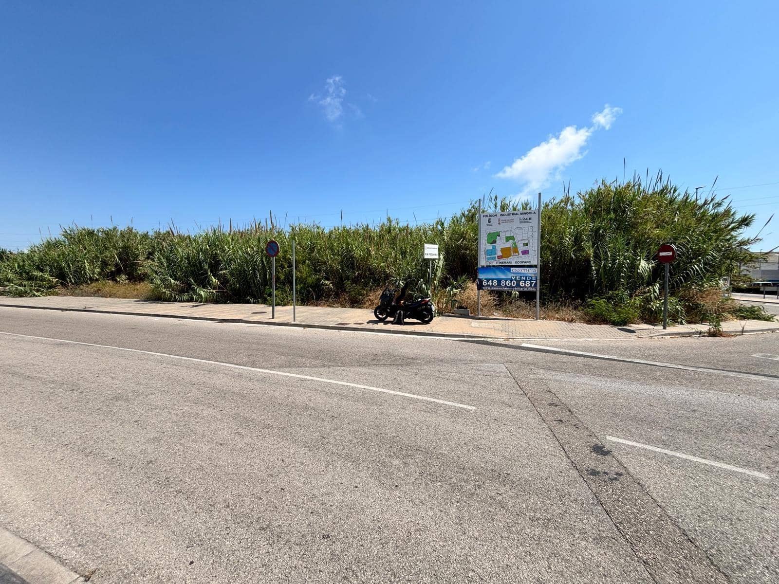 Działka budowlana na sprzedaż w Daimus - 255 000 € (Ref: 9089682)