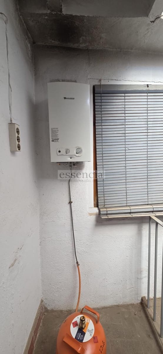 5 soveværelse Semi-Rækkehus til salg i Gandia - € 199.900 (Ref: 9089688)