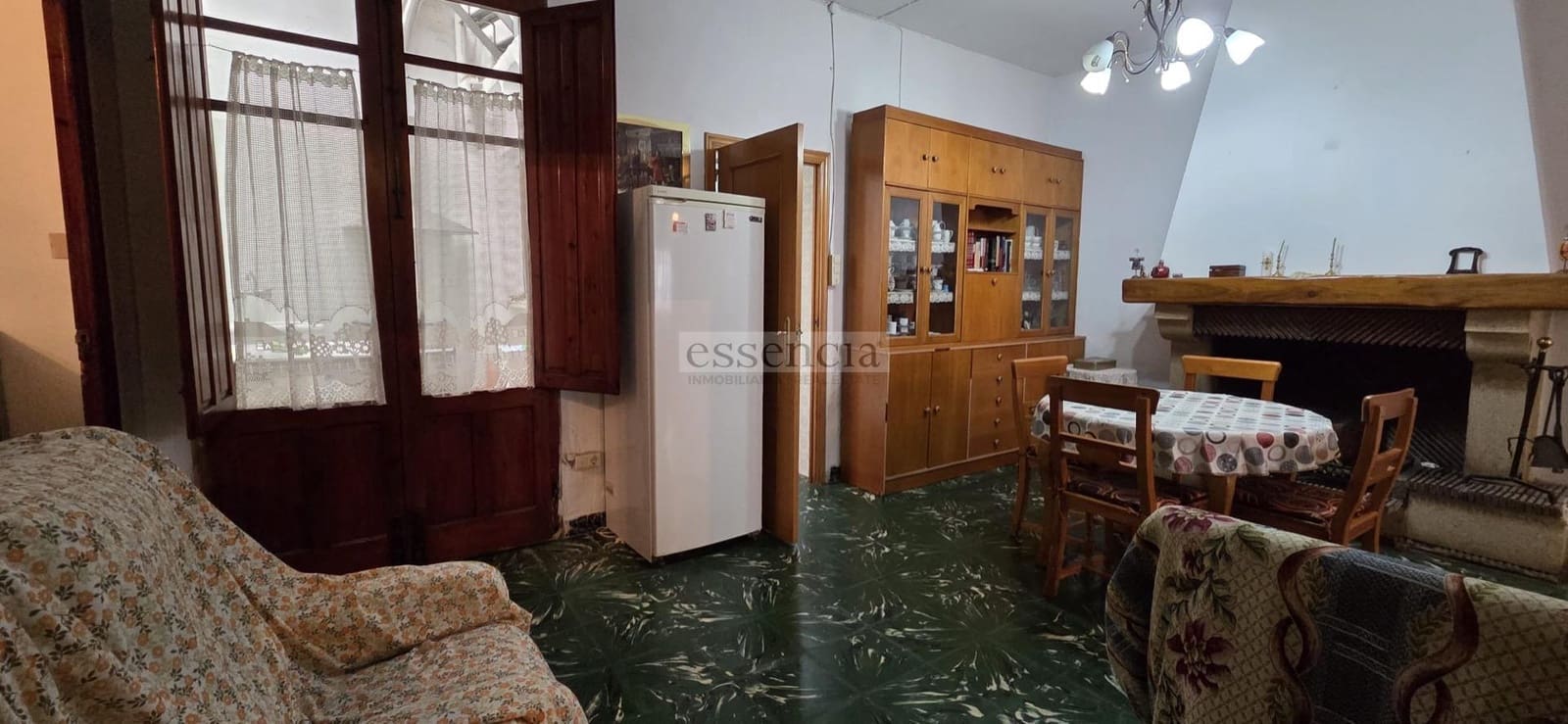 5 soveværelse Semi-Rækkehus til salg i Gandia - € 199.900 (Ref: 9089688)