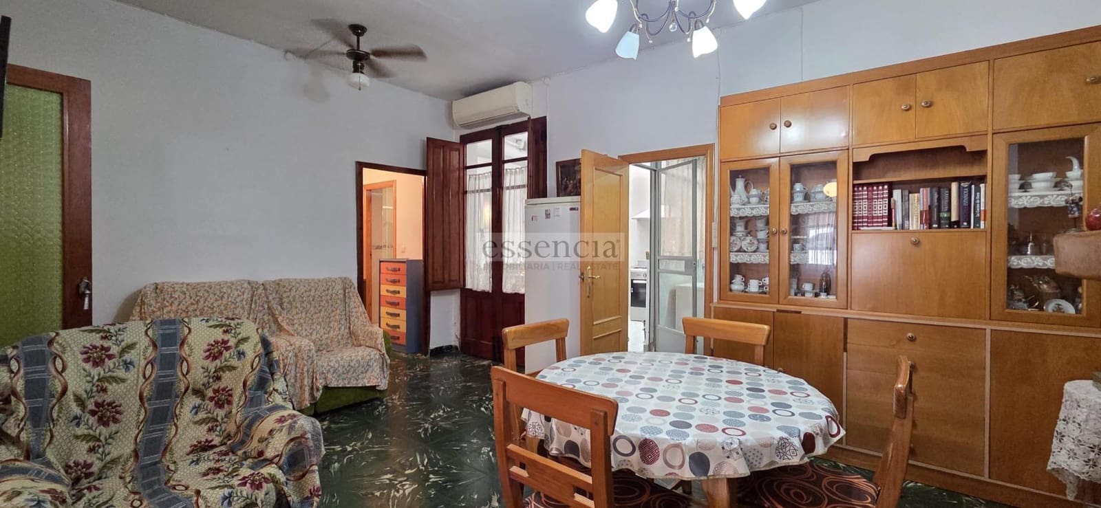 5 soveværelse Semi-Rækkehus til salg i Gandia - € 199.900 (Ref: 9089688)