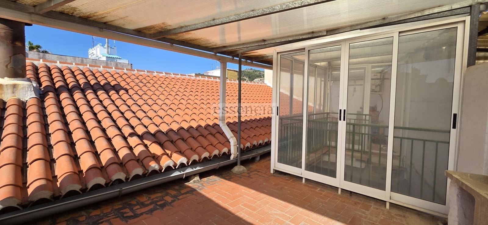 5 soveværelse Semi-Rækkehus til salg i Gandia - € 199.900 (Ref: 9089688)