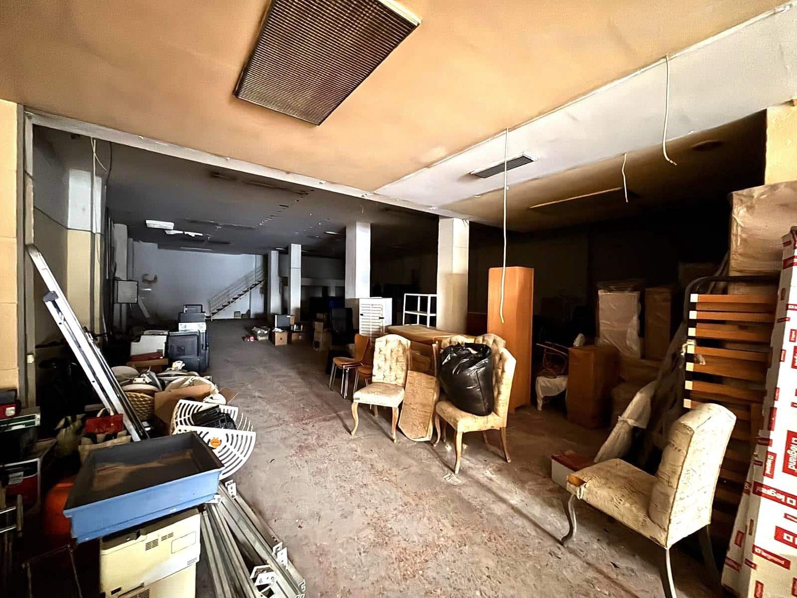 Erhverv til salg i Gandia - € 105.000 (Ref: 9095163)