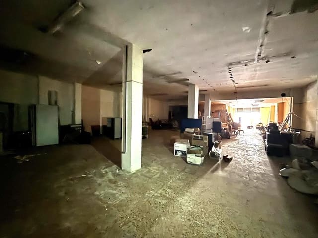 Erhverv til salg i Gandia - € 105.000 (Ref: 9095163)