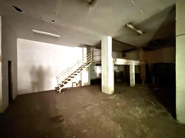 Erhverv til salg i Gandia - € 105.000 (Ref: 9095163)